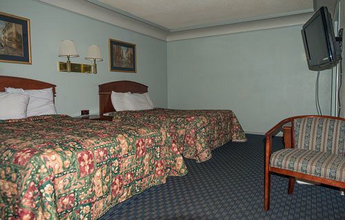 Whitten Inn バン・ホーン エクステリア 写真